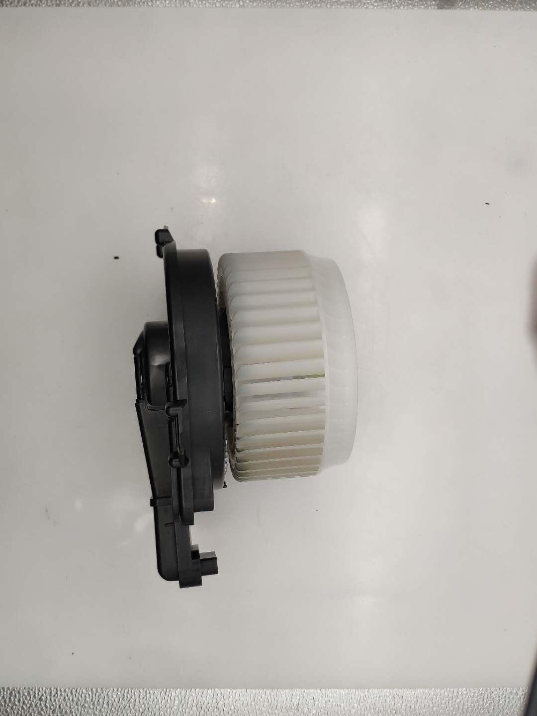 87103-52200 car Blower motor for TOYOTA AQUA RHD                                 