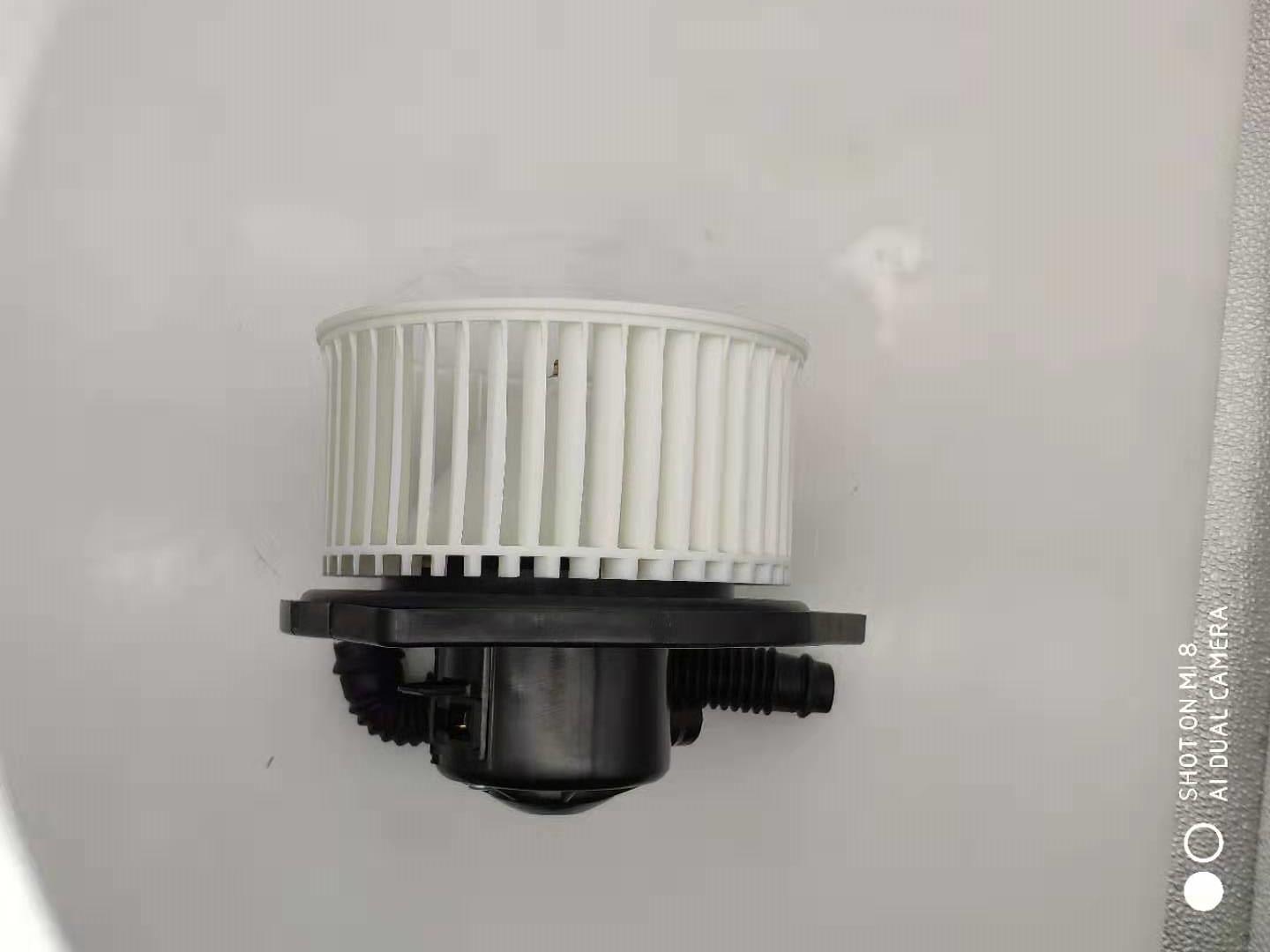 27220-5V201 car Blower motor for NISSAN PATROL (Y61) (97-09) RHD 