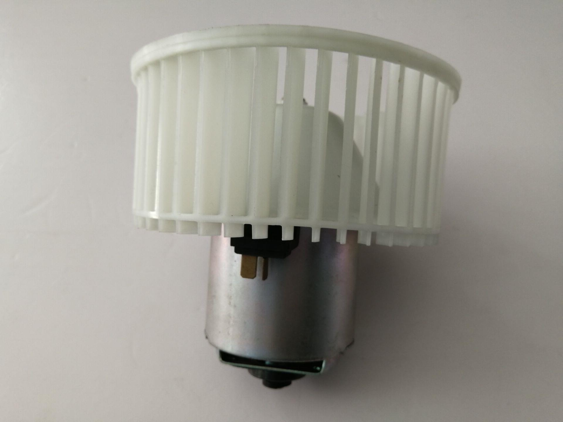 2K00030352 car Blower motor for NISSAN PRIMERA 02-05 RHD 