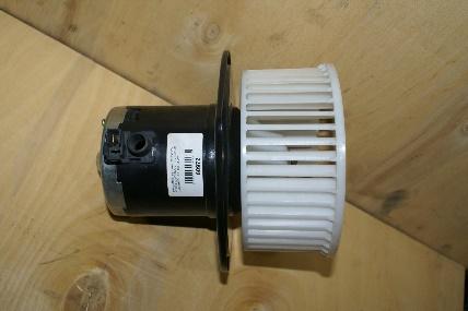 MC927753                                       162500-7900 car Blower motor for M