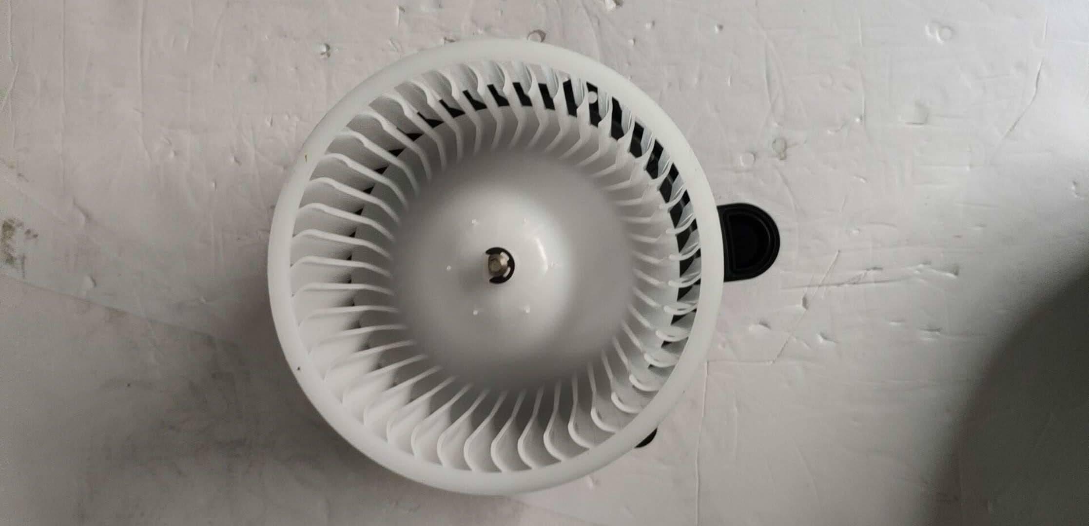 97113A4900                                971132B700 Blower motor for HYUNDAI  ST