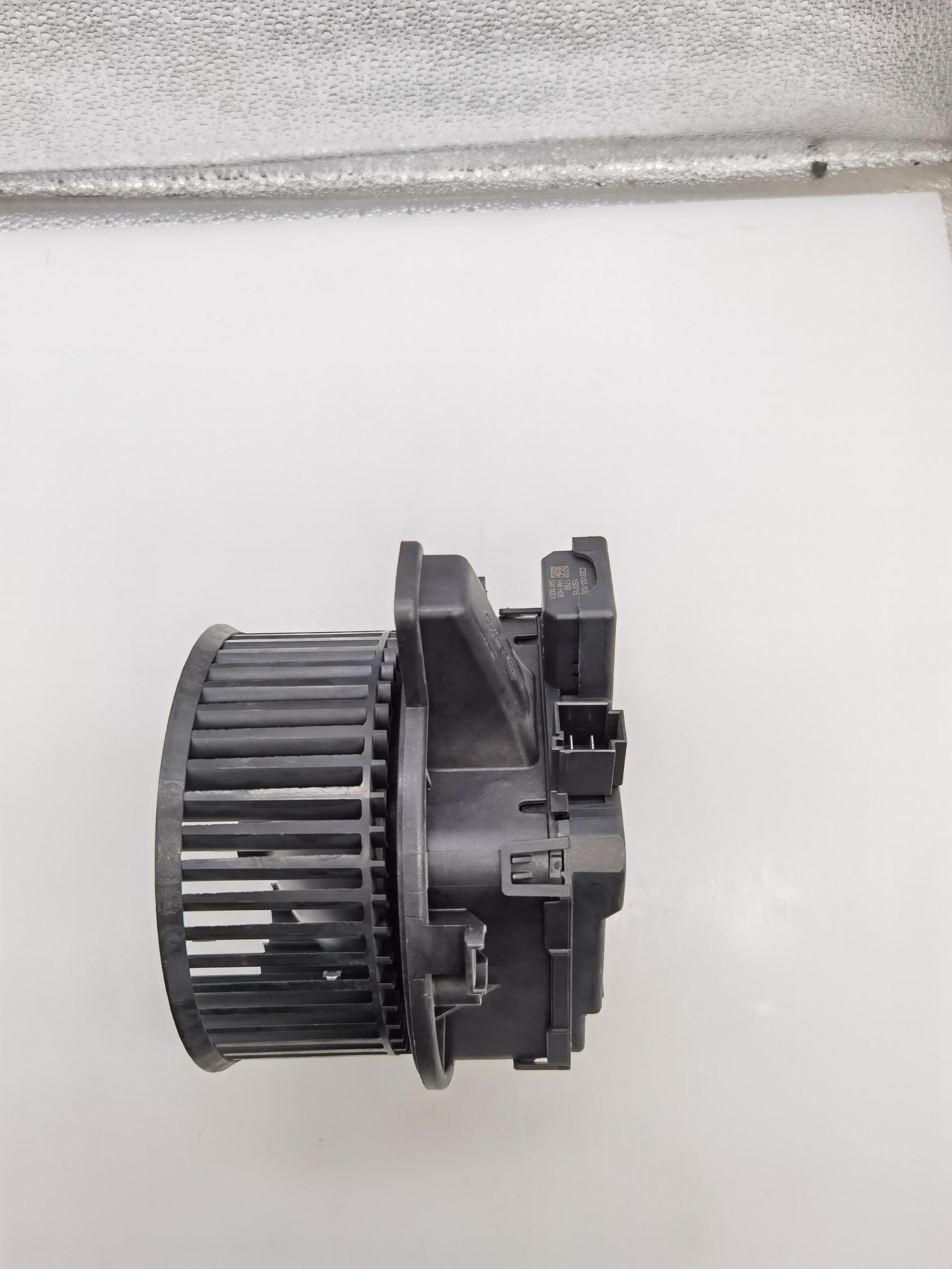 4M1820021                                      4M1820021B                    CZ99