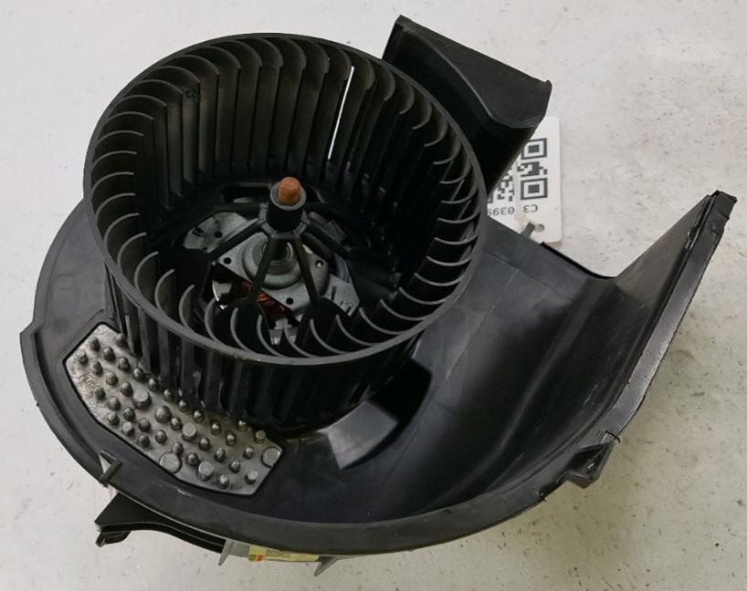 64119291177                           64119291188 Blower motor for BMW X5 14-17 L