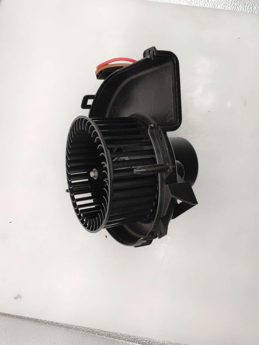 1845223                                            715224 Blower motor for OPEL C