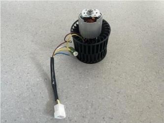 9130081021 BLOWER MOTOR-L for GM MONZA 