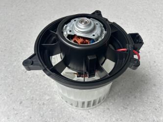 AS6518456AA BLOWER MOTOR-L for FORD FIESTA 